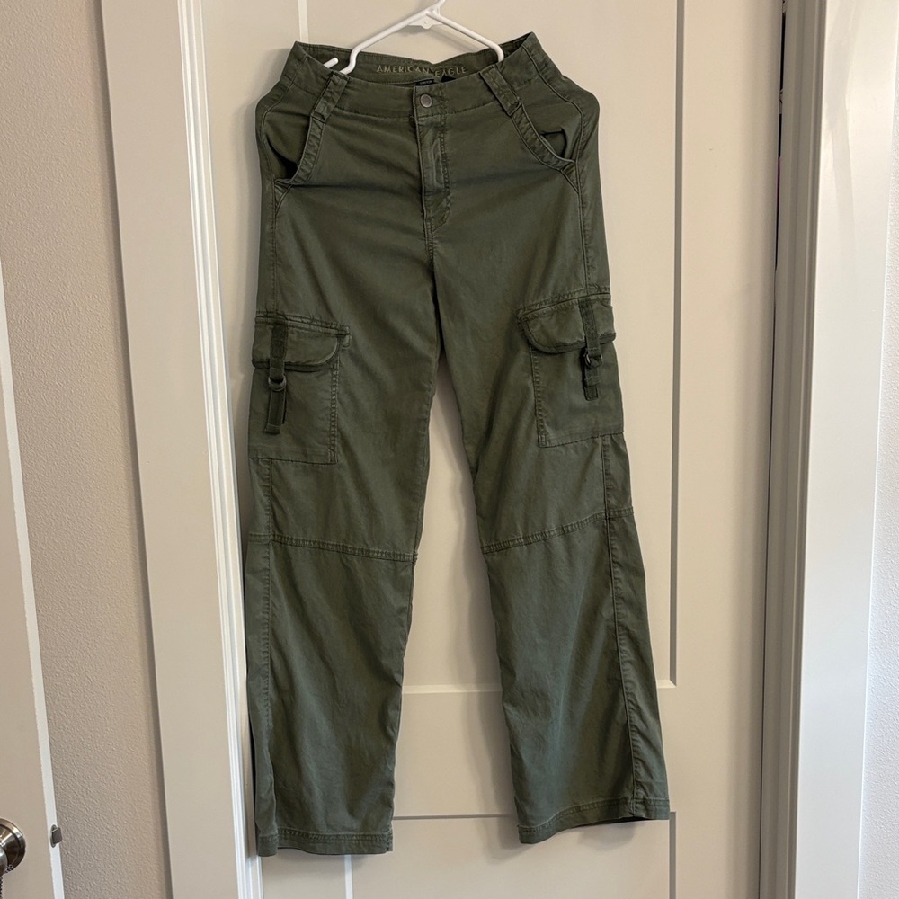 American Eagle Outfitters Khaki Stretch Pants